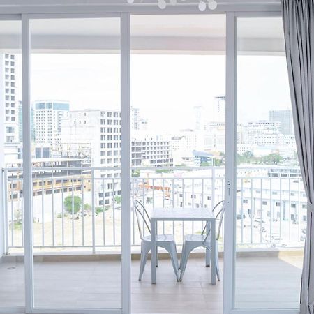 La Vogue Boutique Hotel & Casino Сиханоуквил Екстериор снимка