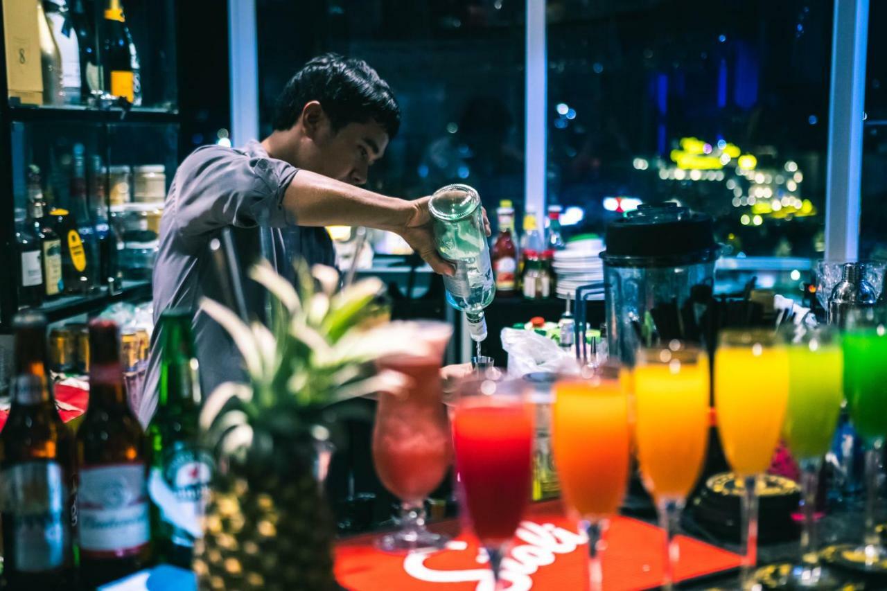 La Vogue Boutique Hotel & Casino Сиханоуквил Екстериор снимка